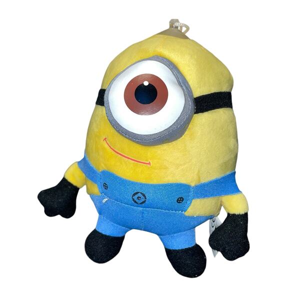 Despicable Me Plush Minions Stuart & Gone Batty Vampire Stuffed Decor Lot of 2 - Picture 9 of 13